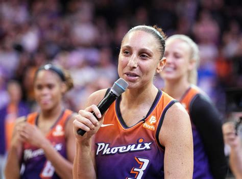 Dallas Wings vs. Phoenix Mercury Prediction, Picks and Odds – .